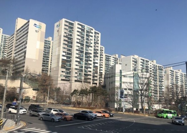 금호두산, 재건축진단 신청 완료…추진위ㆍ정비구역 지정 병행